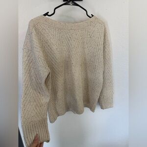 Market & Spruce Speckled Cream Crewneck Sweater